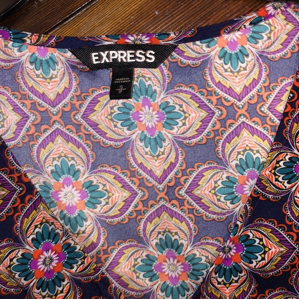 Express top - Picture 2 of 5